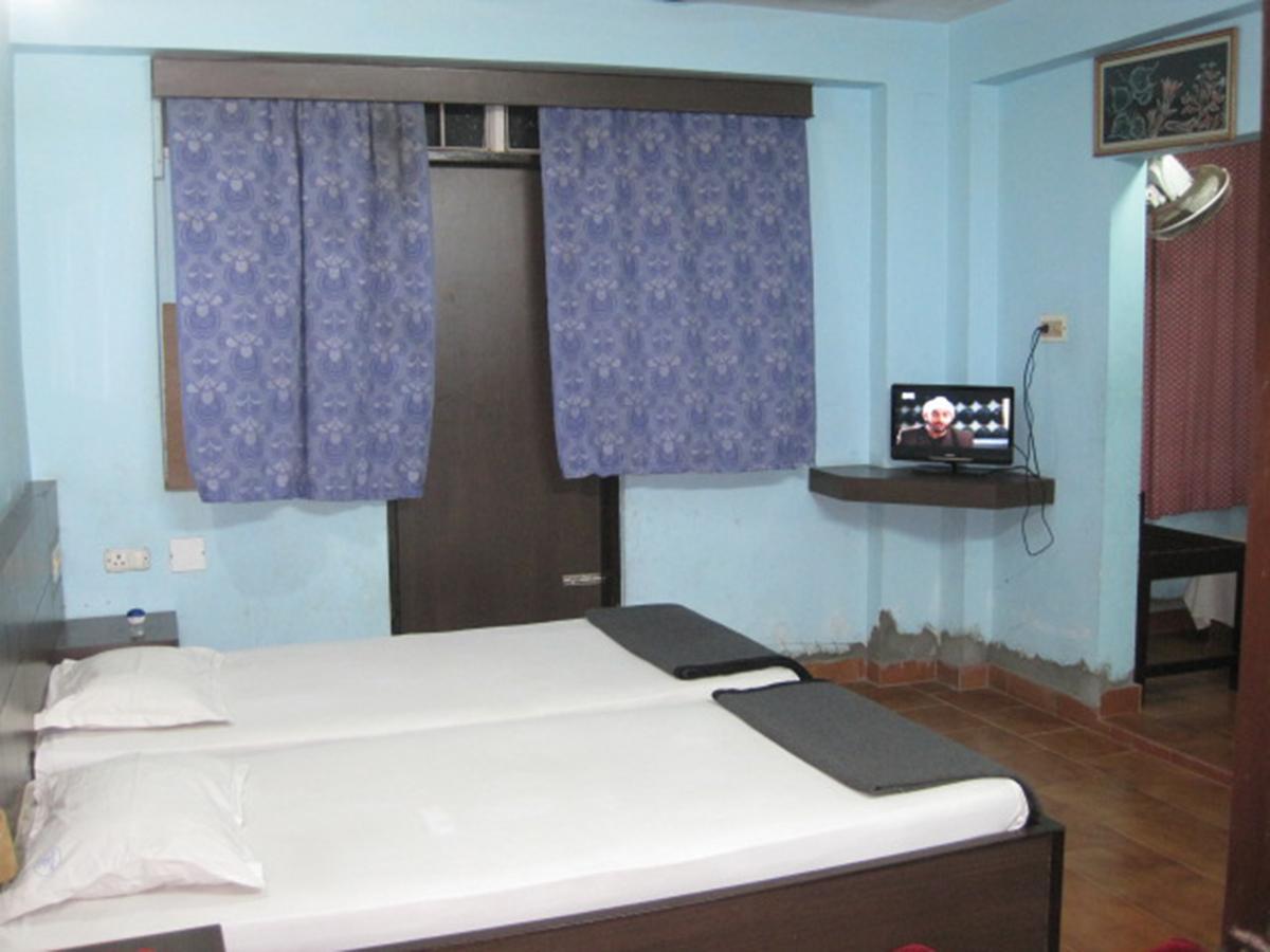 Hotel Arya Palace Пури Экстерьер фото