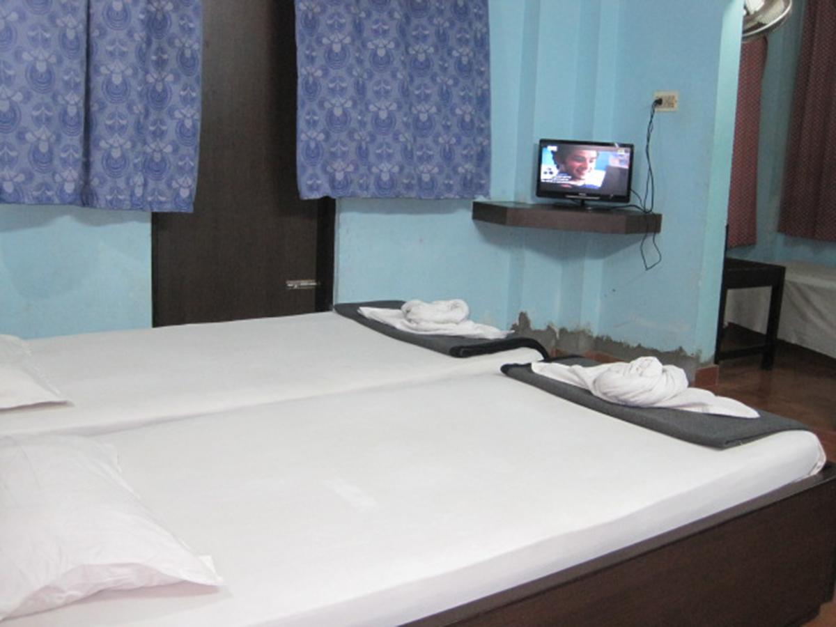 Hotel Arya Palace Пури Экстерьер фото